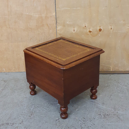 Wood Storage Box with Open Top Decorative Lid - EL104402