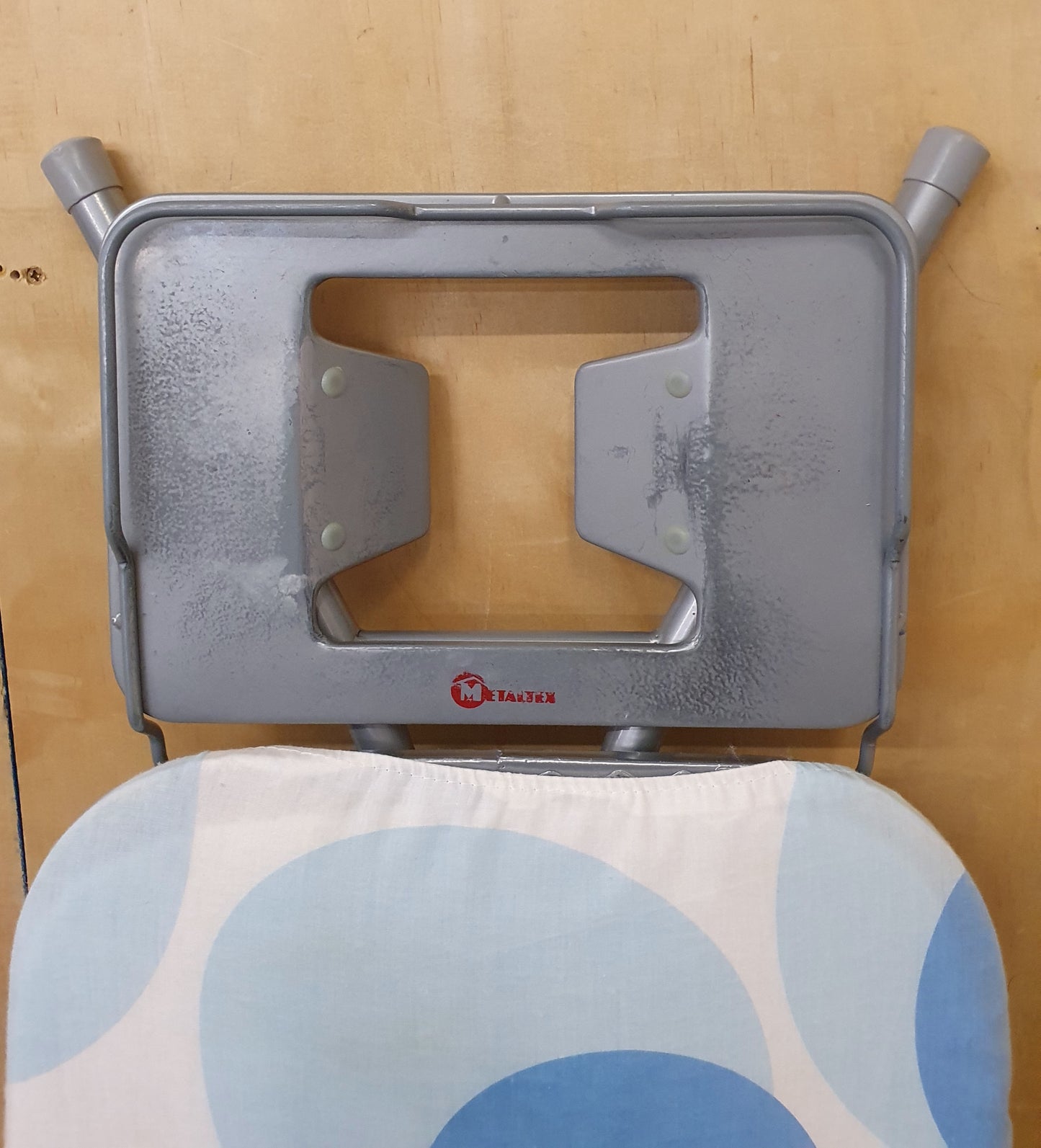 Collapsable Ironing Board - 104454