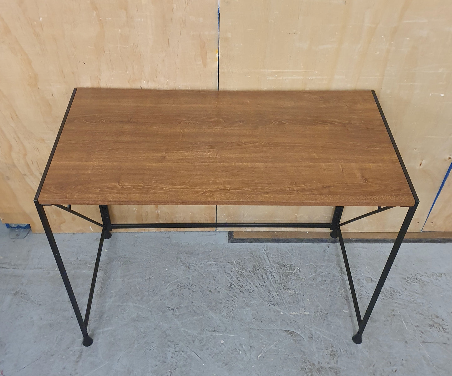 Small Modern Desk with Wood Top and Black Metal Frame - 104835