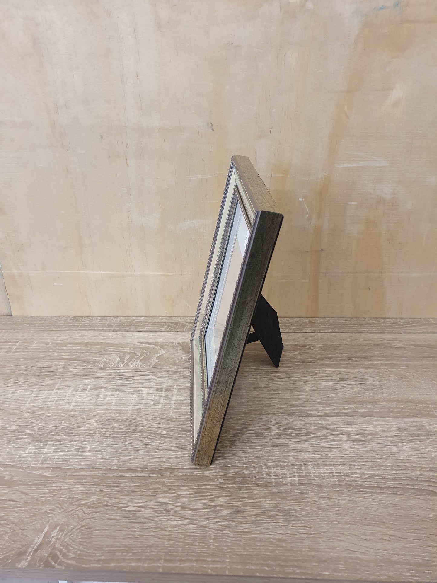 Mirrored Small Standing Picture Frame - BB160324-8