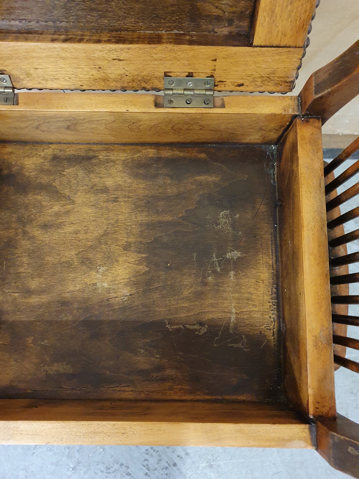 Vintage Piano Stool with Open Seat for Storage - EL104088