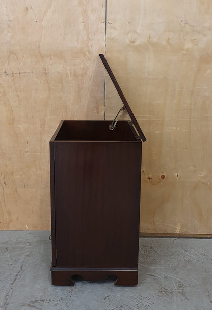 Small Mahogany Cabinet with 1 Door and Open Top Lid - 180925-01