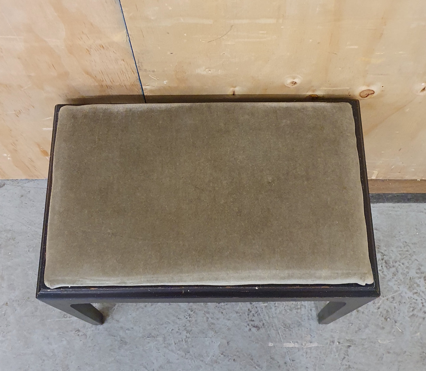 Dark Wood Frame Foot Stool with Olive Green Velvet Seat - EL104399