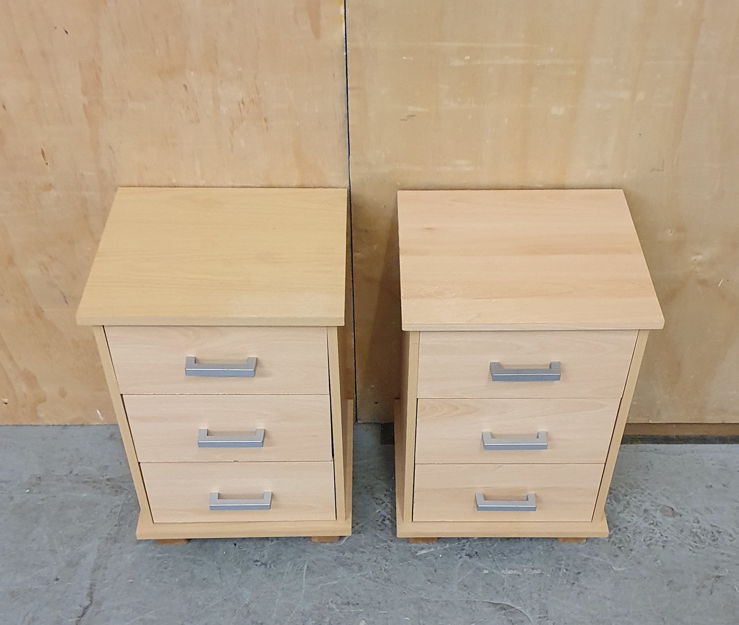 2 Matching 3 Drawer Wood Bedside Cabinets - EL104913 / EL104914