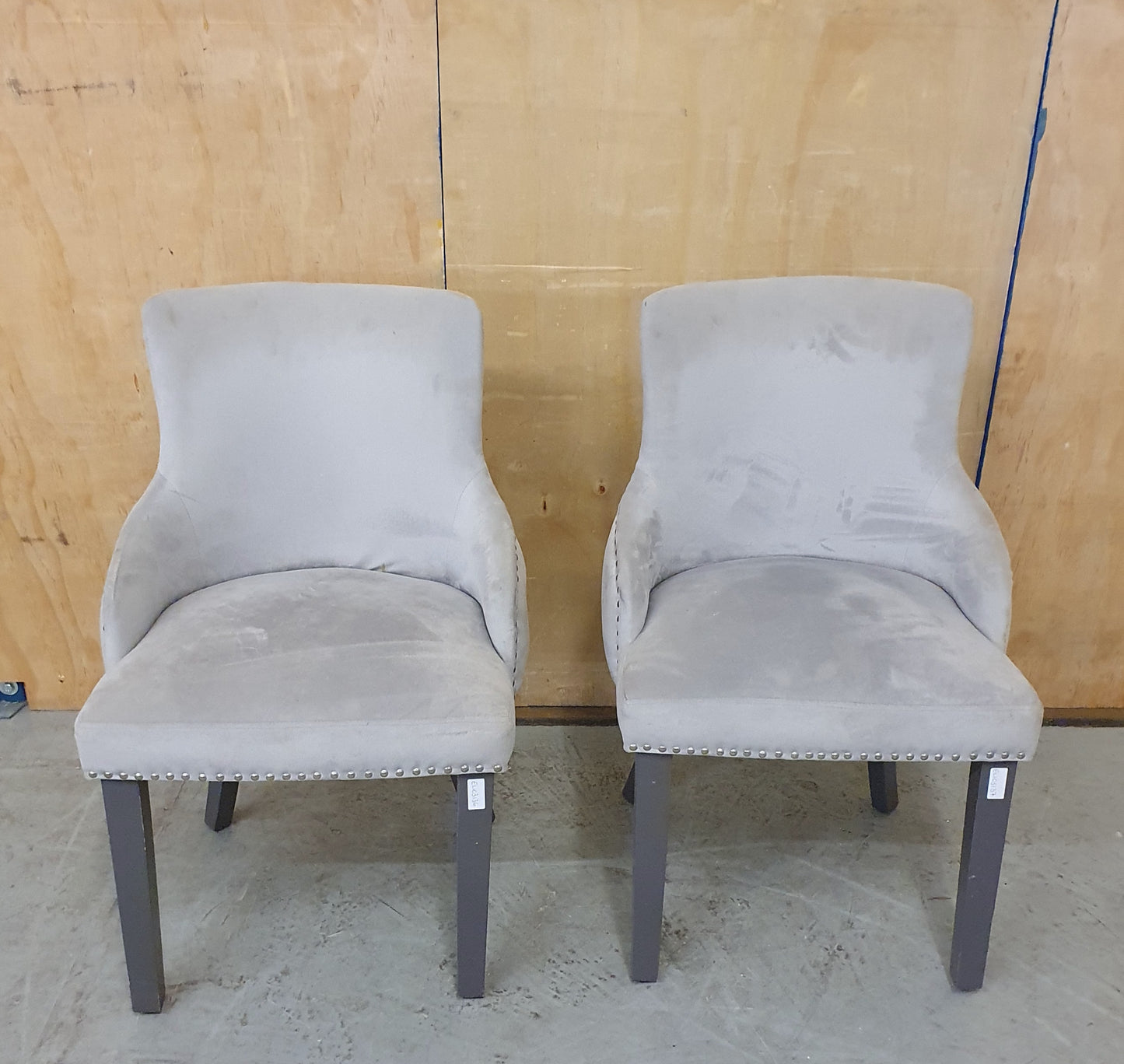 2 Grey Velvet Matching Dining Chairs with Deep Buttoned Back - EL103136 / EL103137