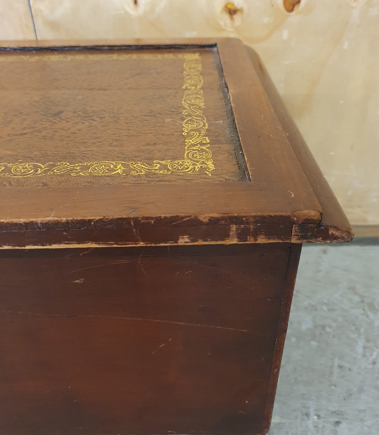 Wood Storage Box with Open Top Decorative Lid - EL104402