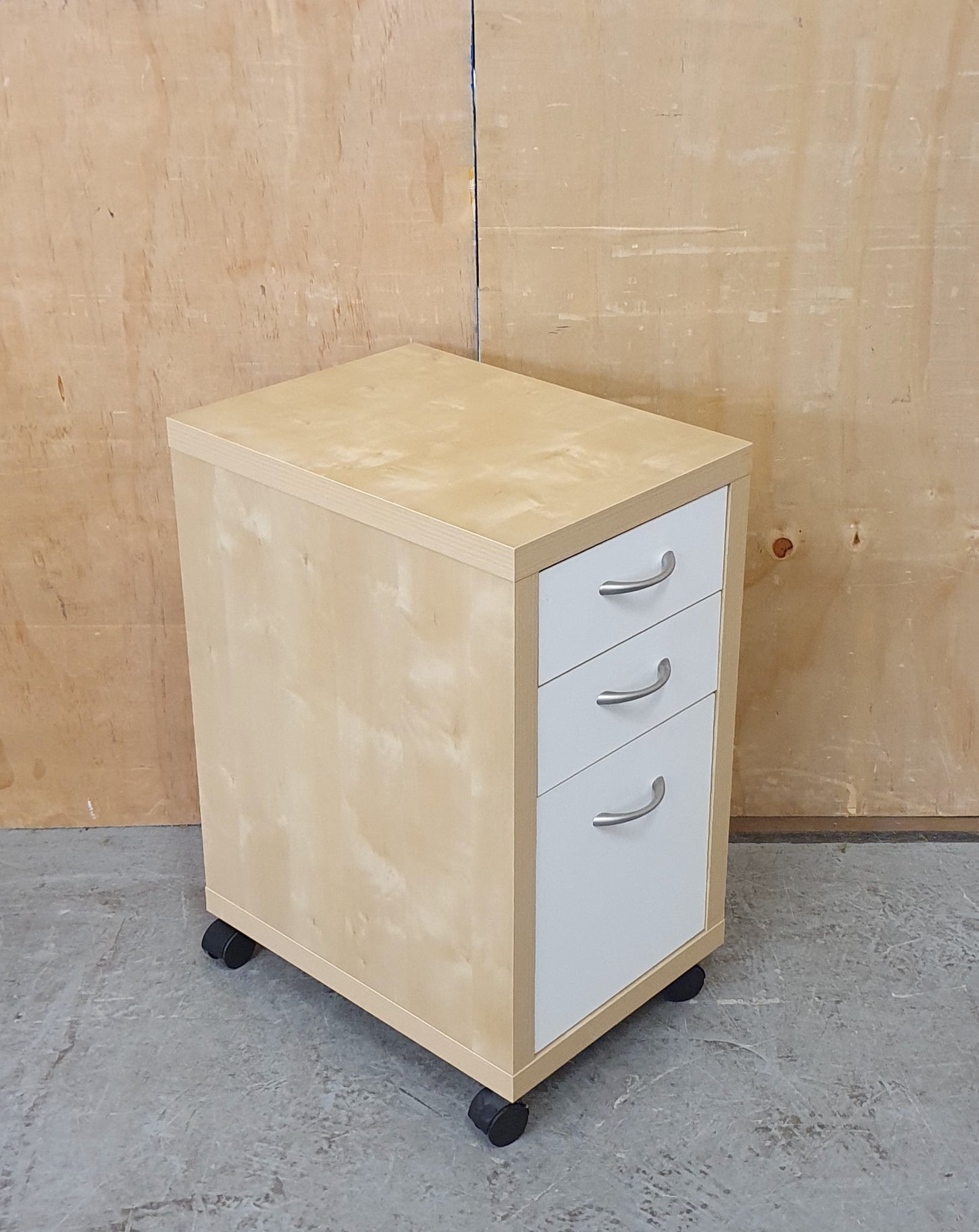Small 3 Drawer Wood Filing Cabinet with Chrome Handles - EL104586