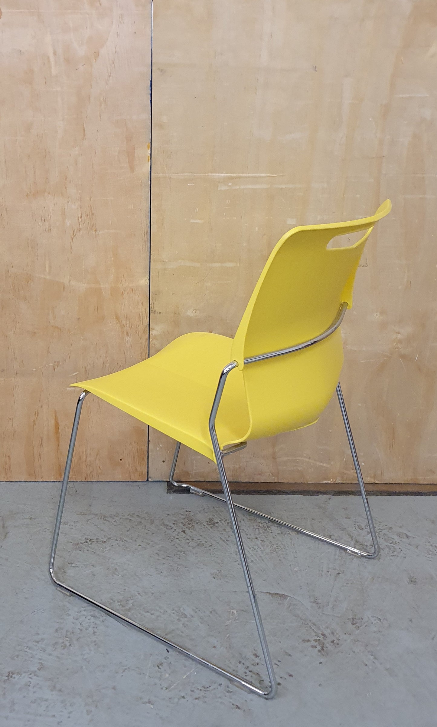 PINEAPPLE TOUCH CHAIR Mustard Yellow Recyclable Polypropylene Seats - P102540