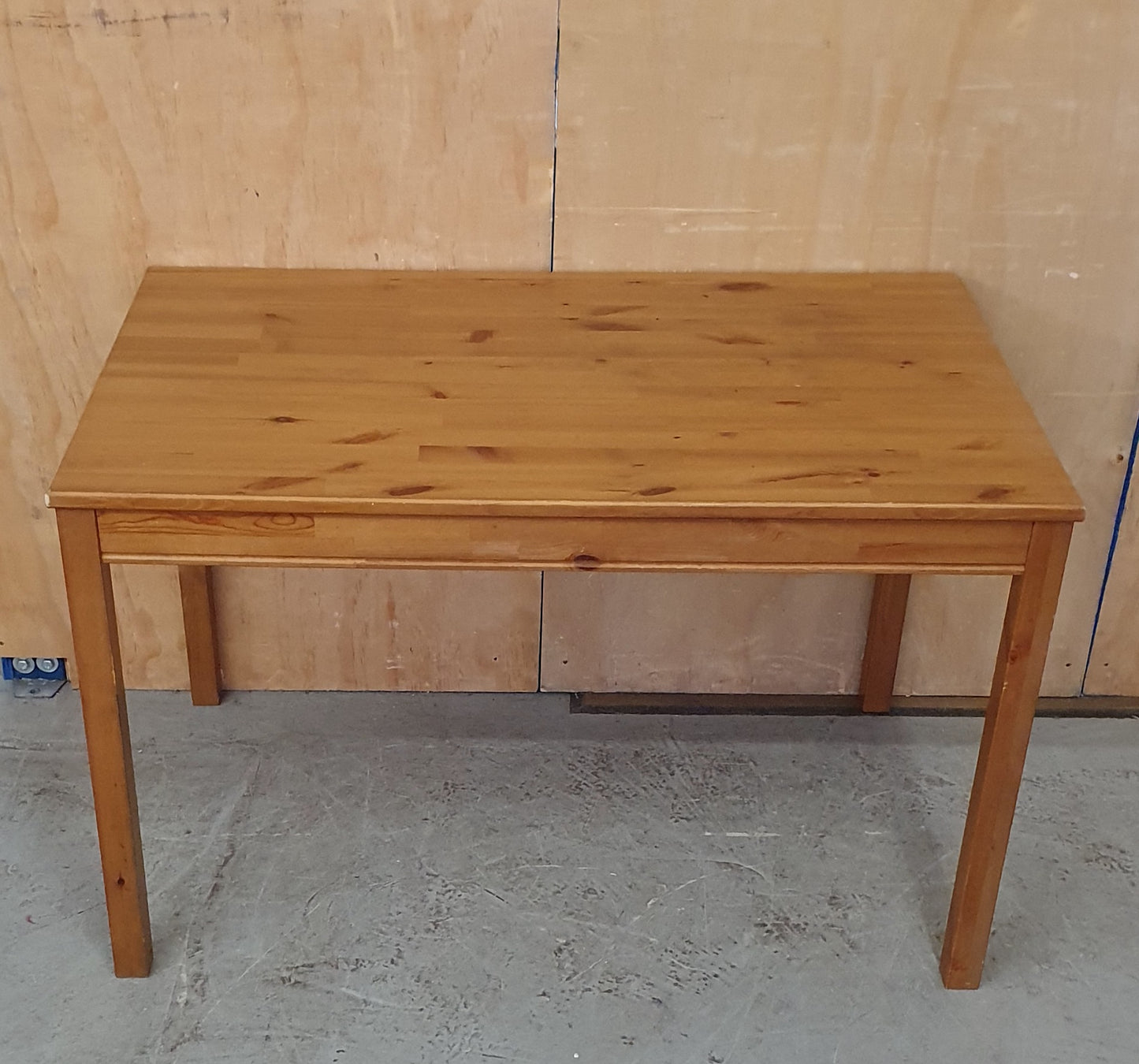 Small Pine Dining Table - 040725-02