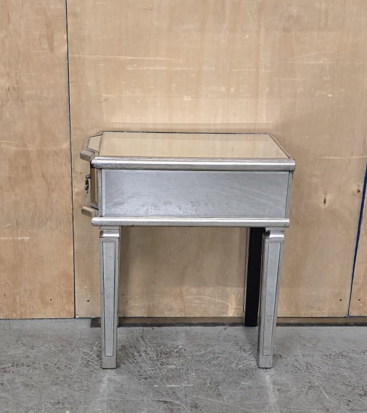 Single Mirrored Bedside Cabinet with Drawer - EL104754