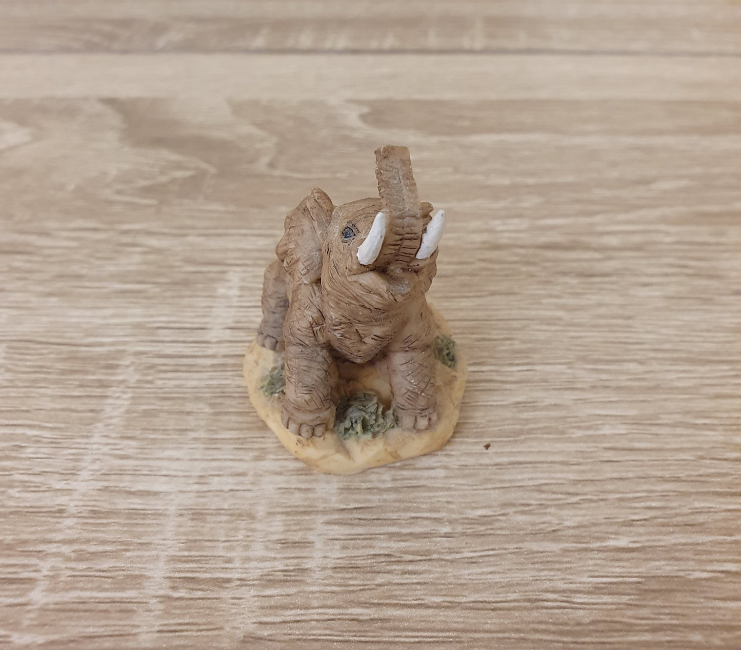 Small Clay Elephant Ornamant - 230824-1