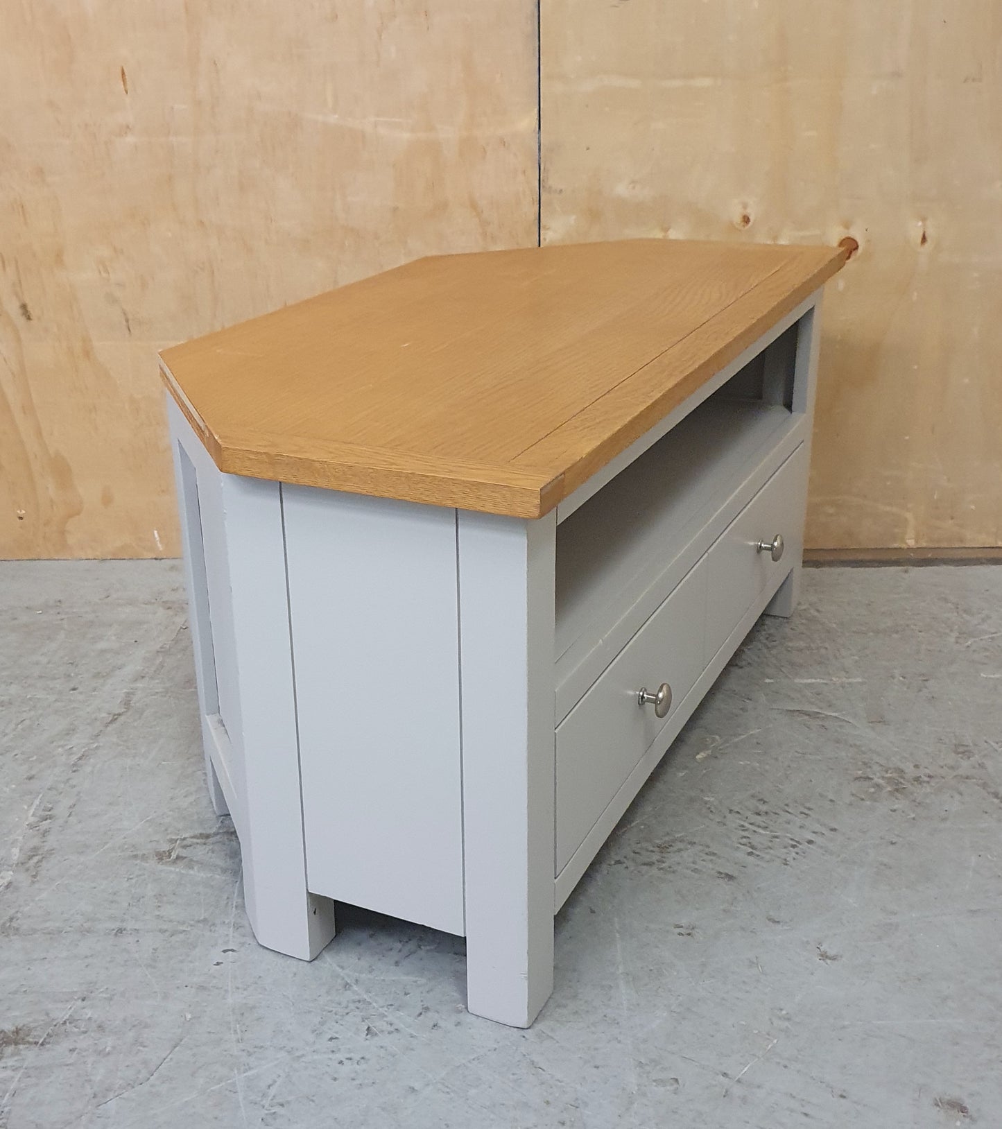 Grey Wood TV Stand with 1 Drawer - EL104500