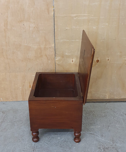 Wood Storage Box with Open Top Decorative Lid - EL104402