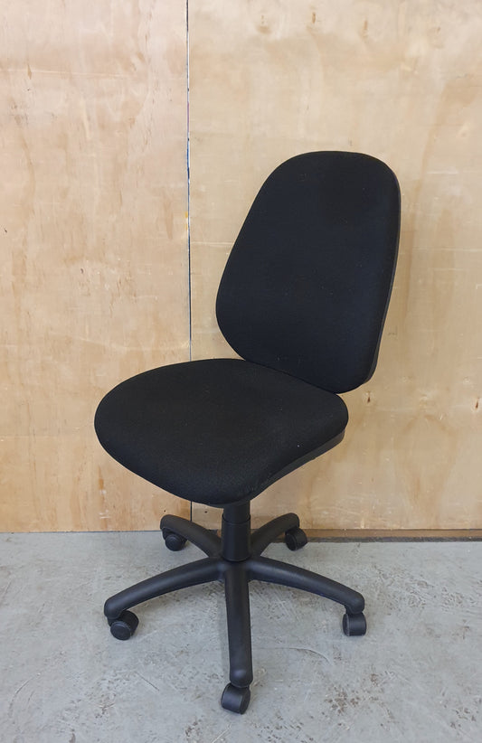 Black Fabric Office Chair on Castor Wheels - EL104062