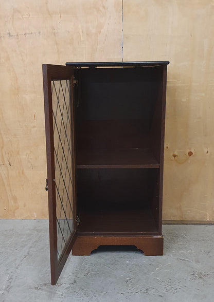 Mahogany Glass Door Cabinet with 1 Internal Shelf - EL104533