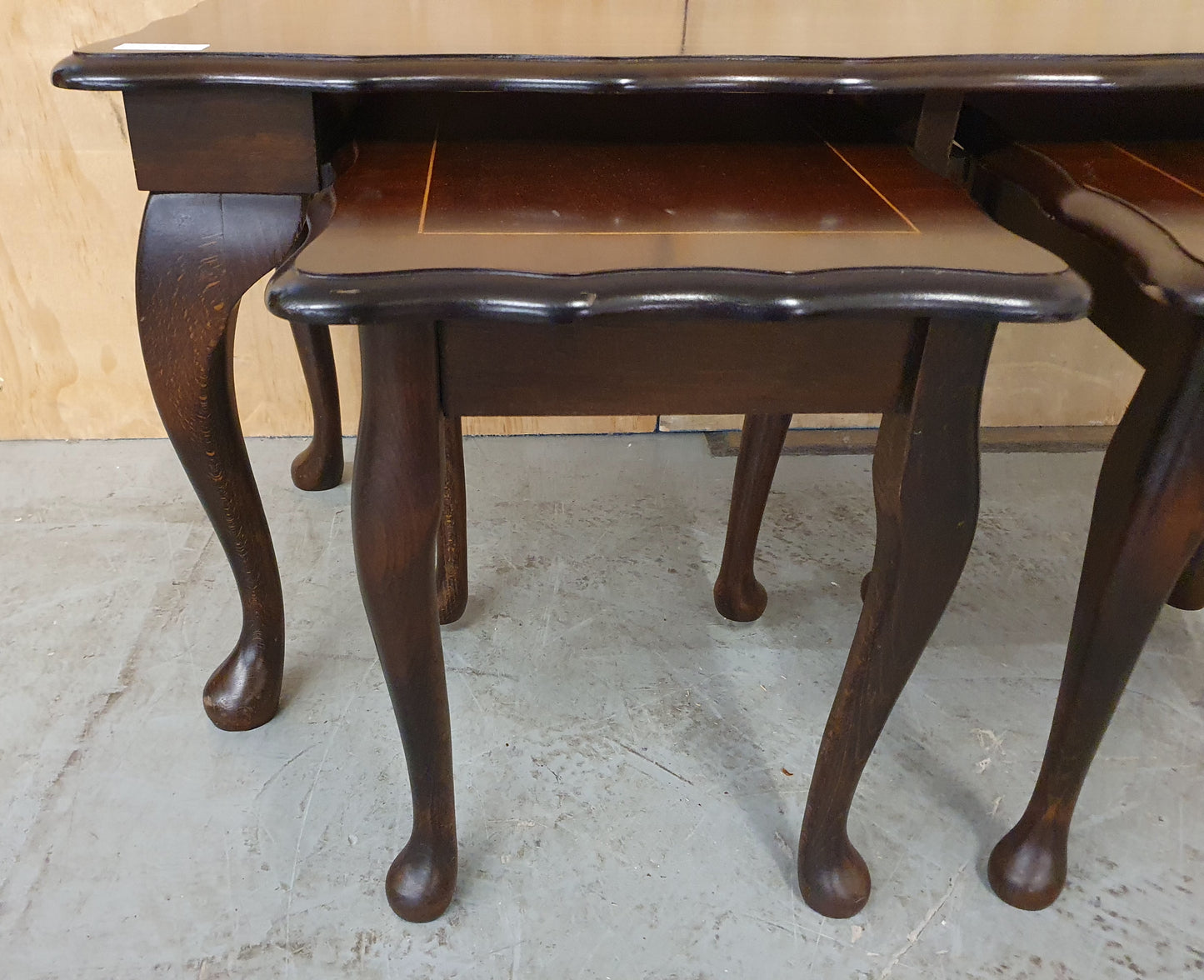 Mahogany Large Coffee Table with 2 Small Nest of Tables and Cabriole Legs - EL102783