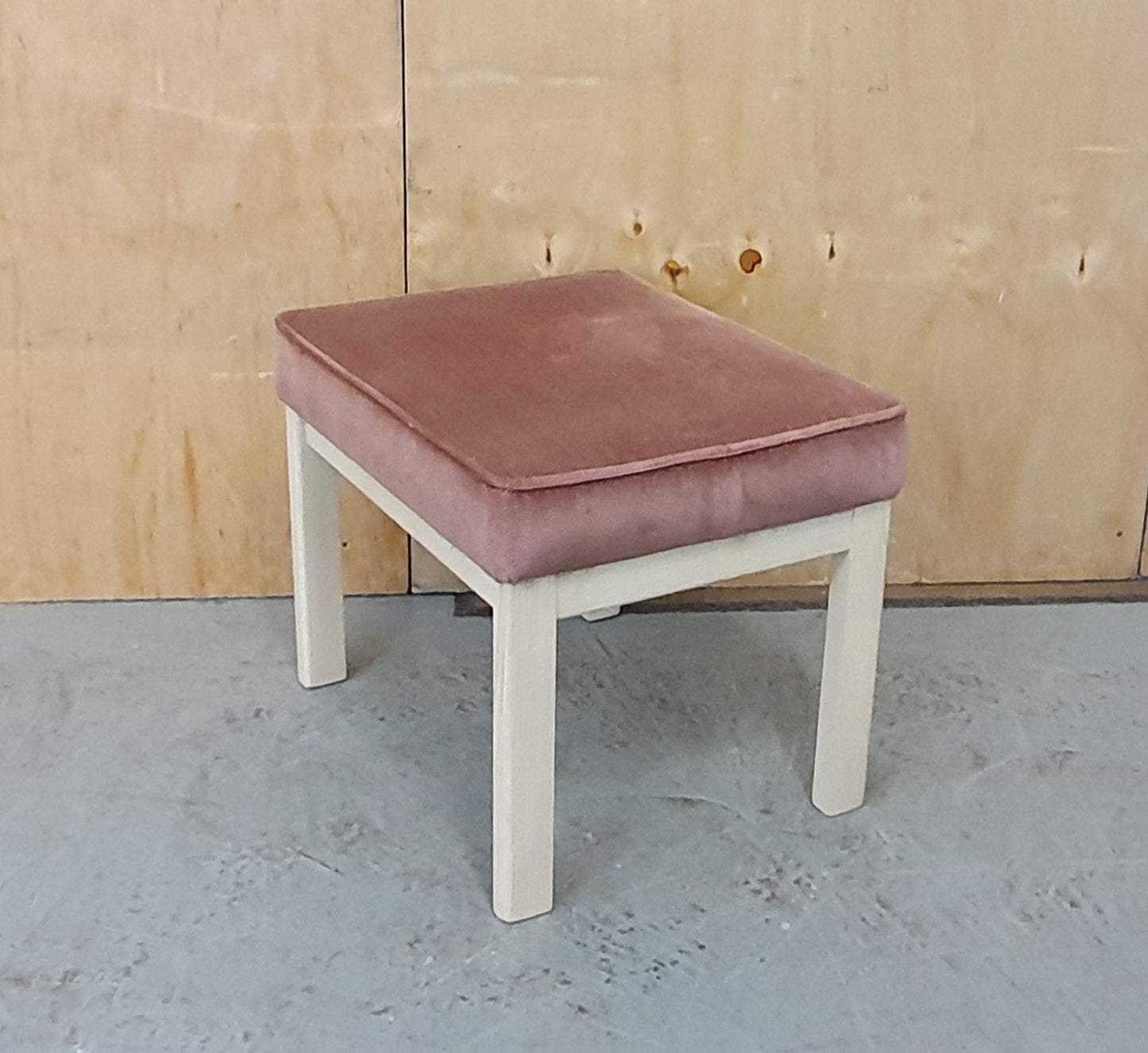 Pink Soft Fabric Foot Stool with Wooden Frame - EL102804