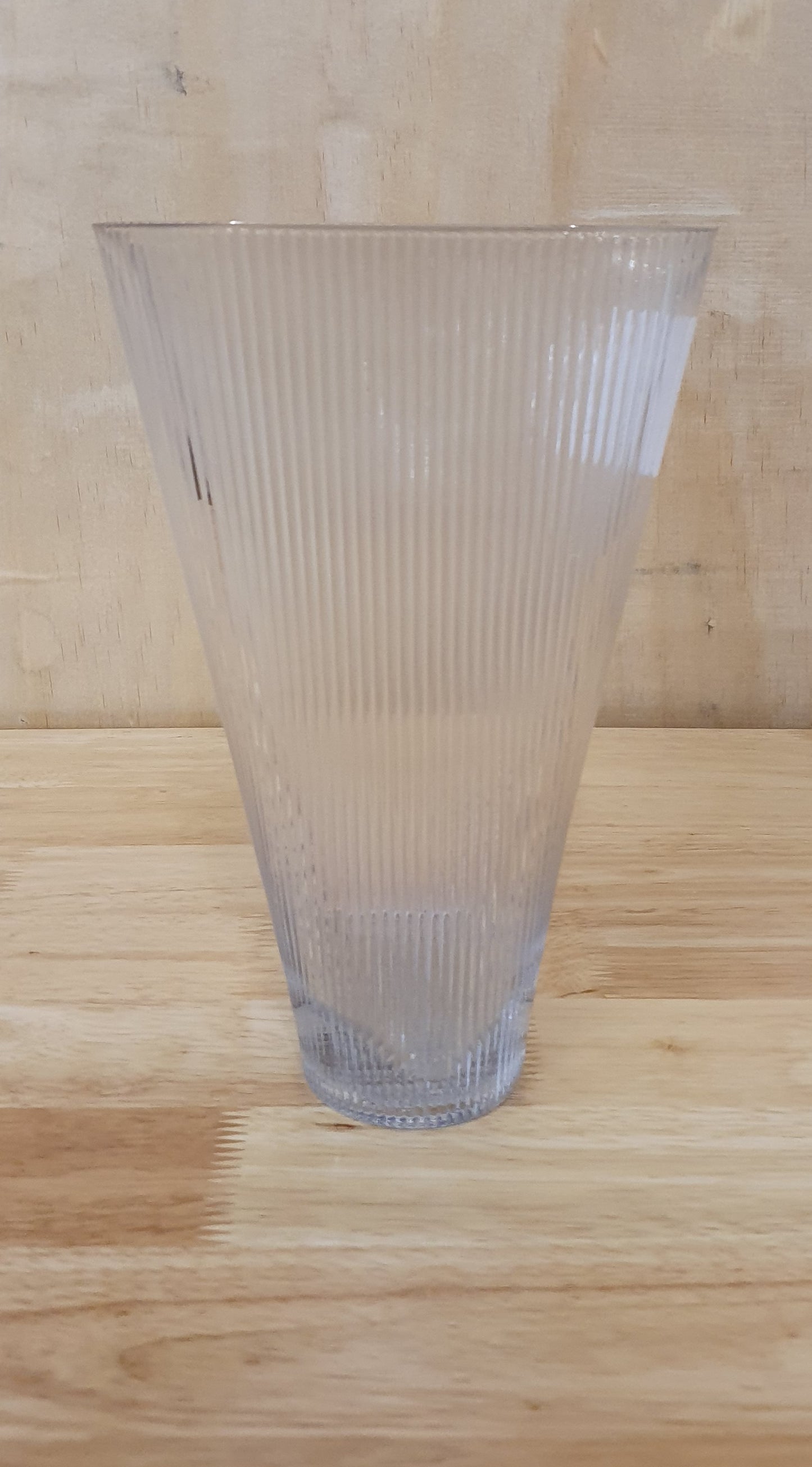 Art Deco Style Glass Vase - LQ100883