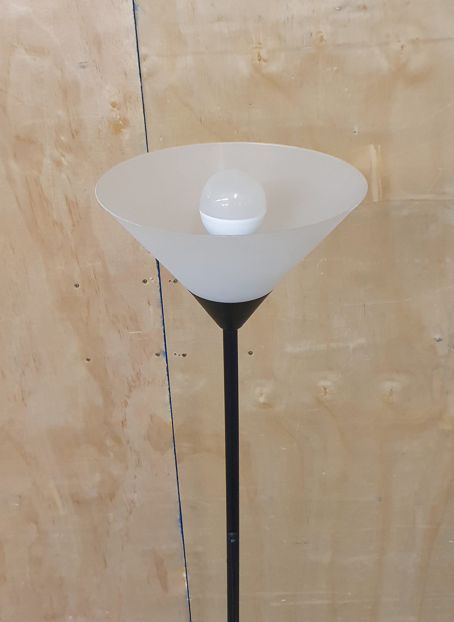 Cone Shape Standing Lamp - 190725-01