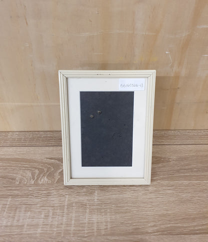 Standing White Wood Picture Frame - BB160324-13