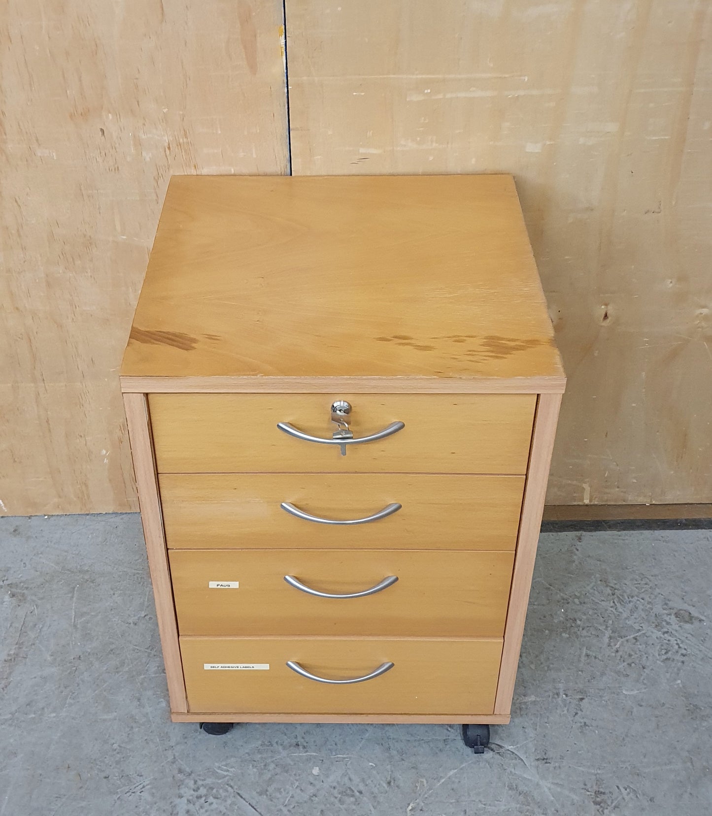 4 Drawer Lockable Wooden Filing Cabinet on Wheels - EL104373