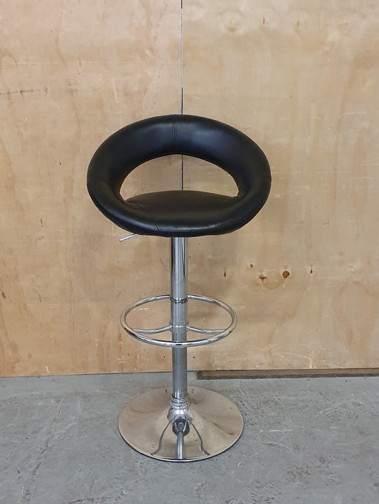 Single Black Faux Leather Height Adjustable Bar Stool with Chrome Base - EL104577
