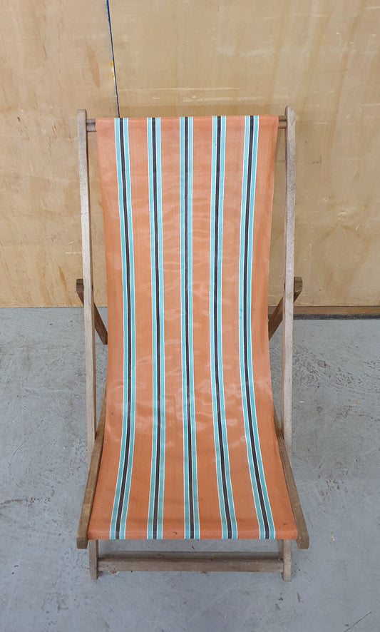 Striped Foldable Deck Chair - 251024-01