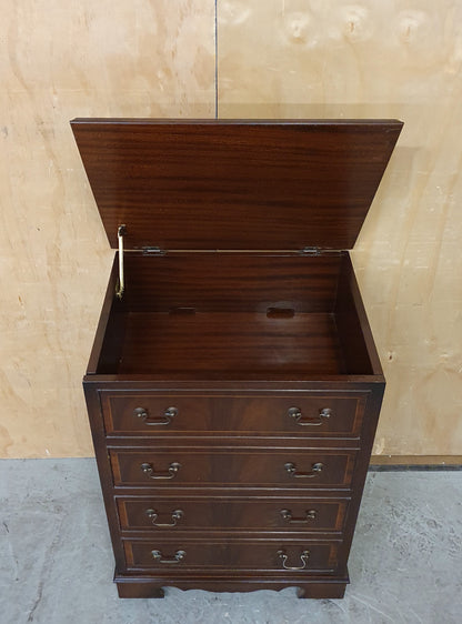 Small Mahogany Cabinet with 1 Door and Open Top Lid - 180925-01
