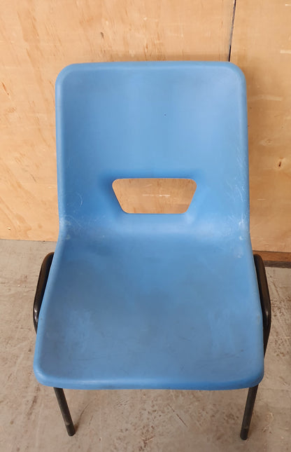 4 Matching Blue Plastic Stackable Chairs with Black Metal Legs - 103963/103964/103965/103966