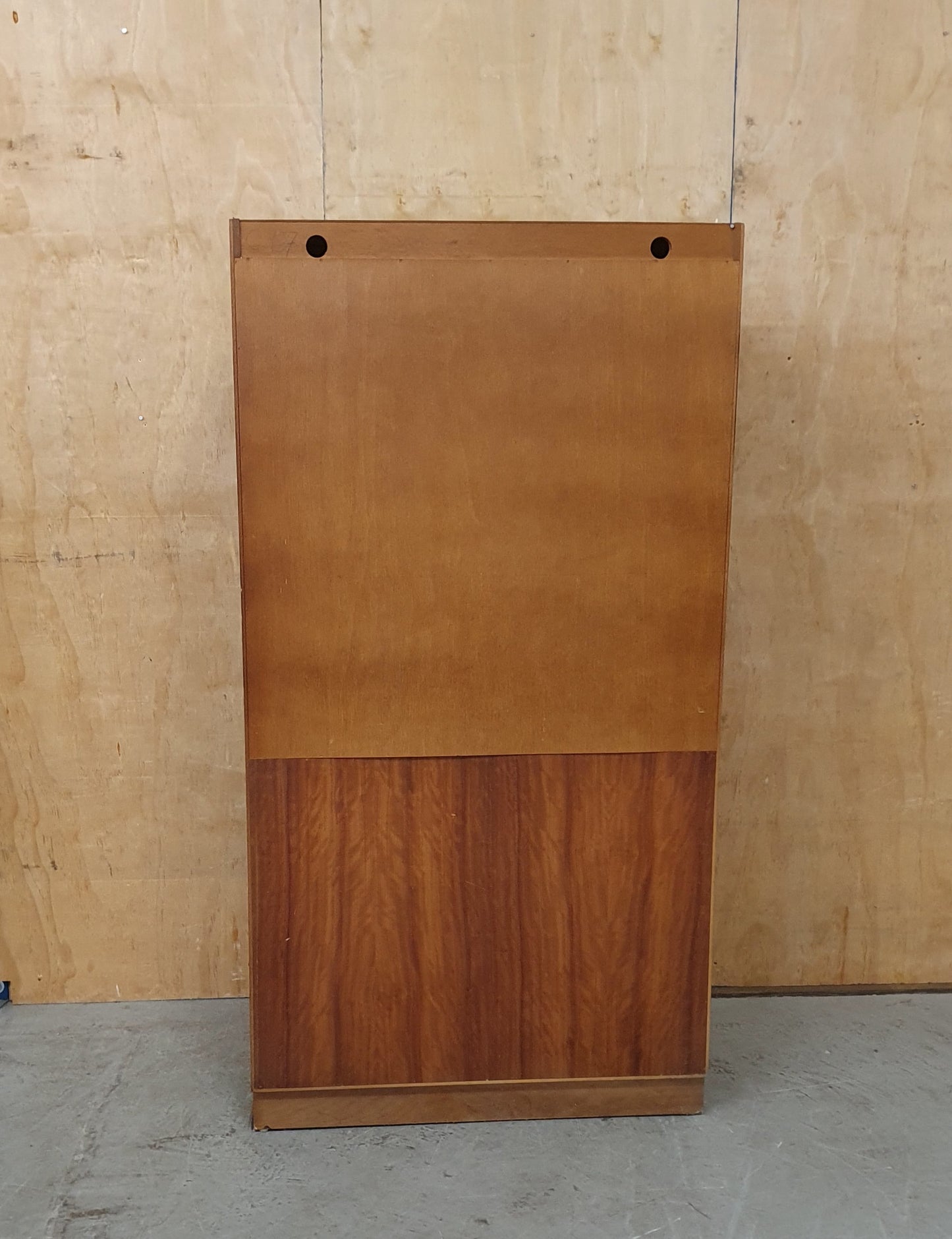 Vintage Sliding Glass Door Display Cabinet with Pull Out Middle Door and Bottom Cupboard - EL104538
