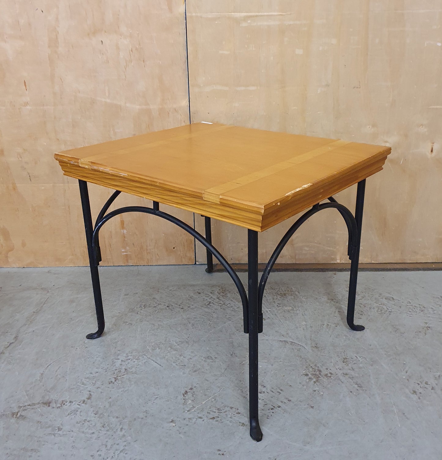 Wooden Top Coffee Table with Black Metal Frame - EL103998