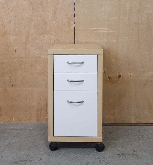 Small 3 Drawer Wood Filing Cabinet with Chrome Handles - EL104586