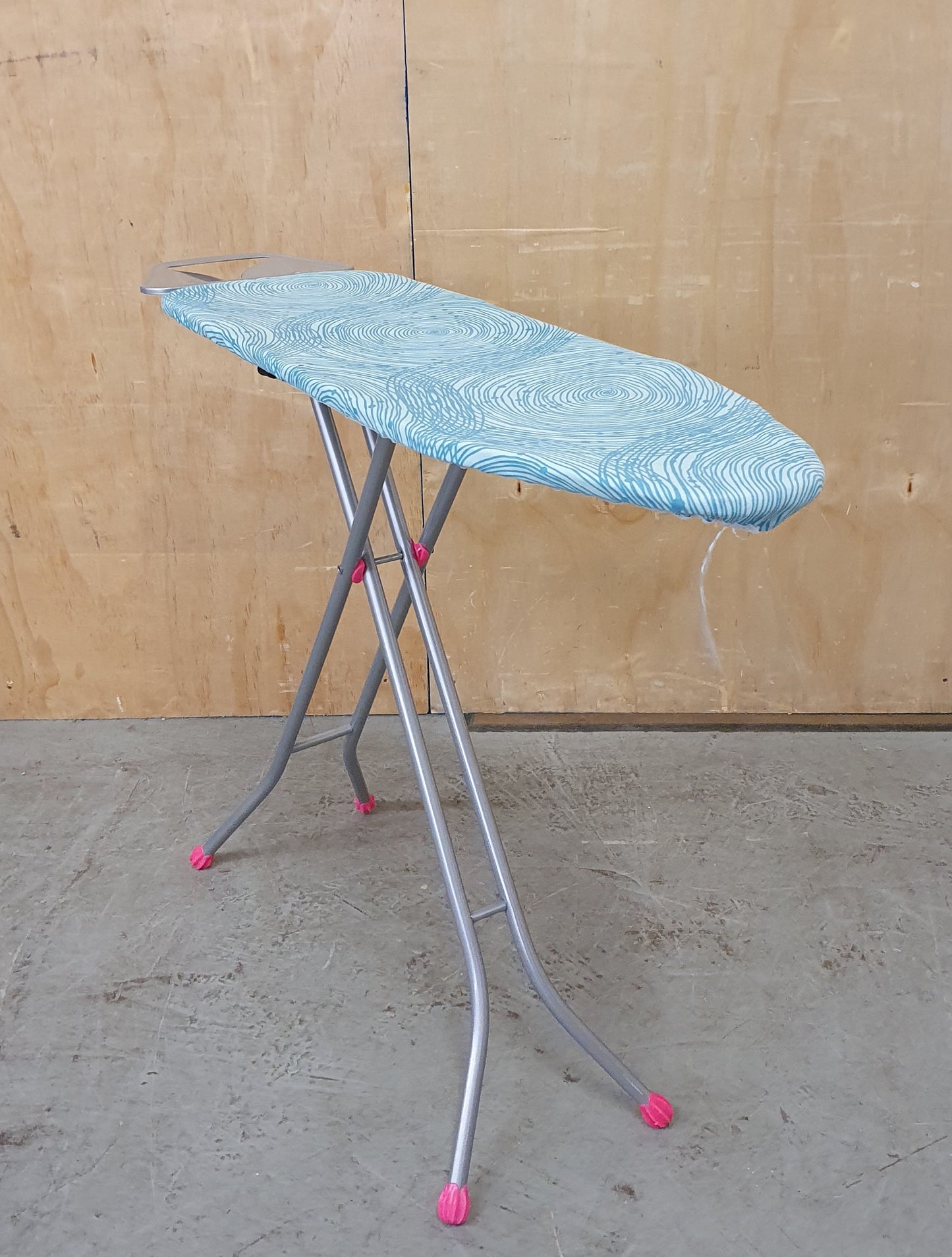 Collapsable Ironing Board - 104455