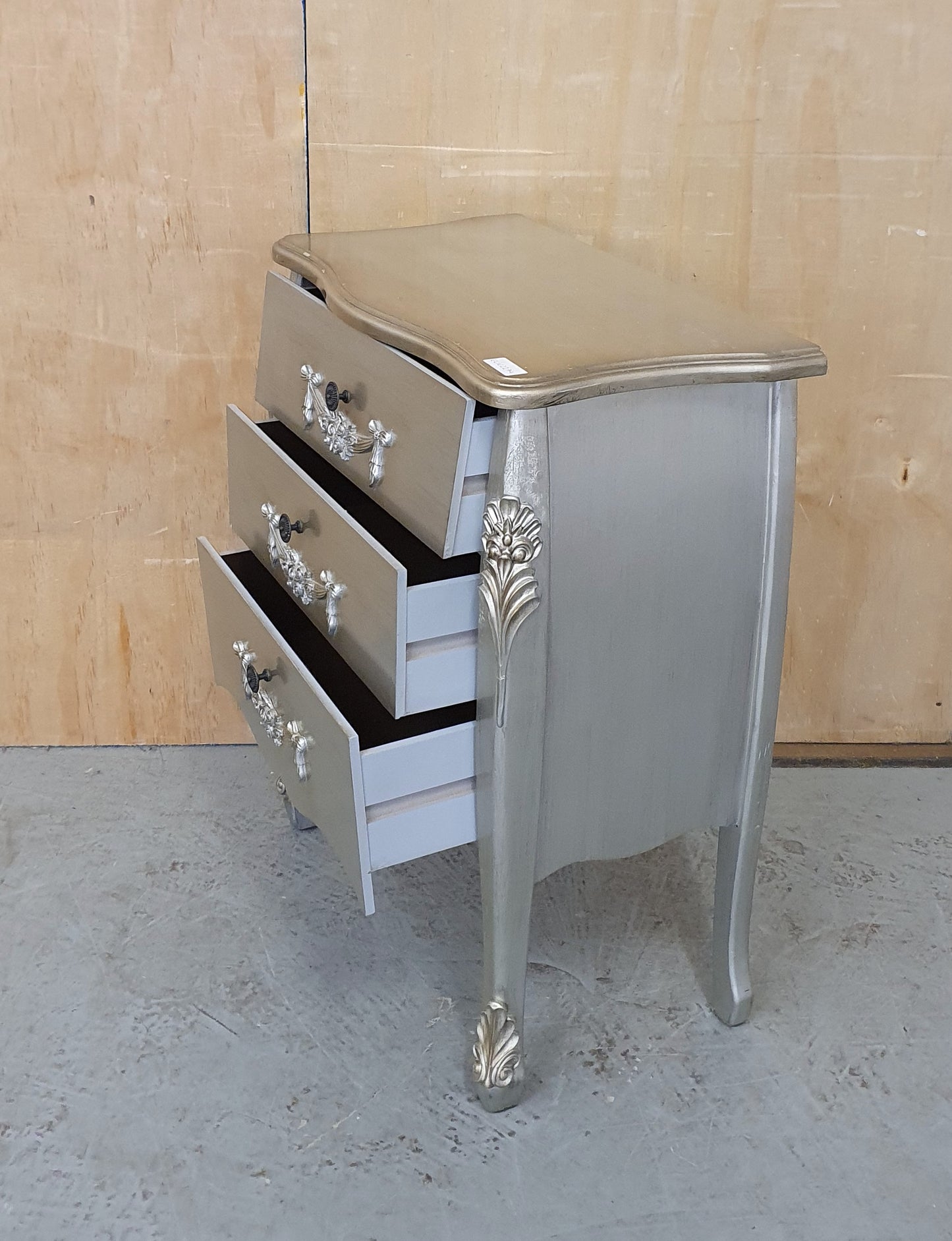 3 Drawer Small Silver Wooden Chest of Drawers on Legs with Decorative Detail on Drawers and Sides - EL102274