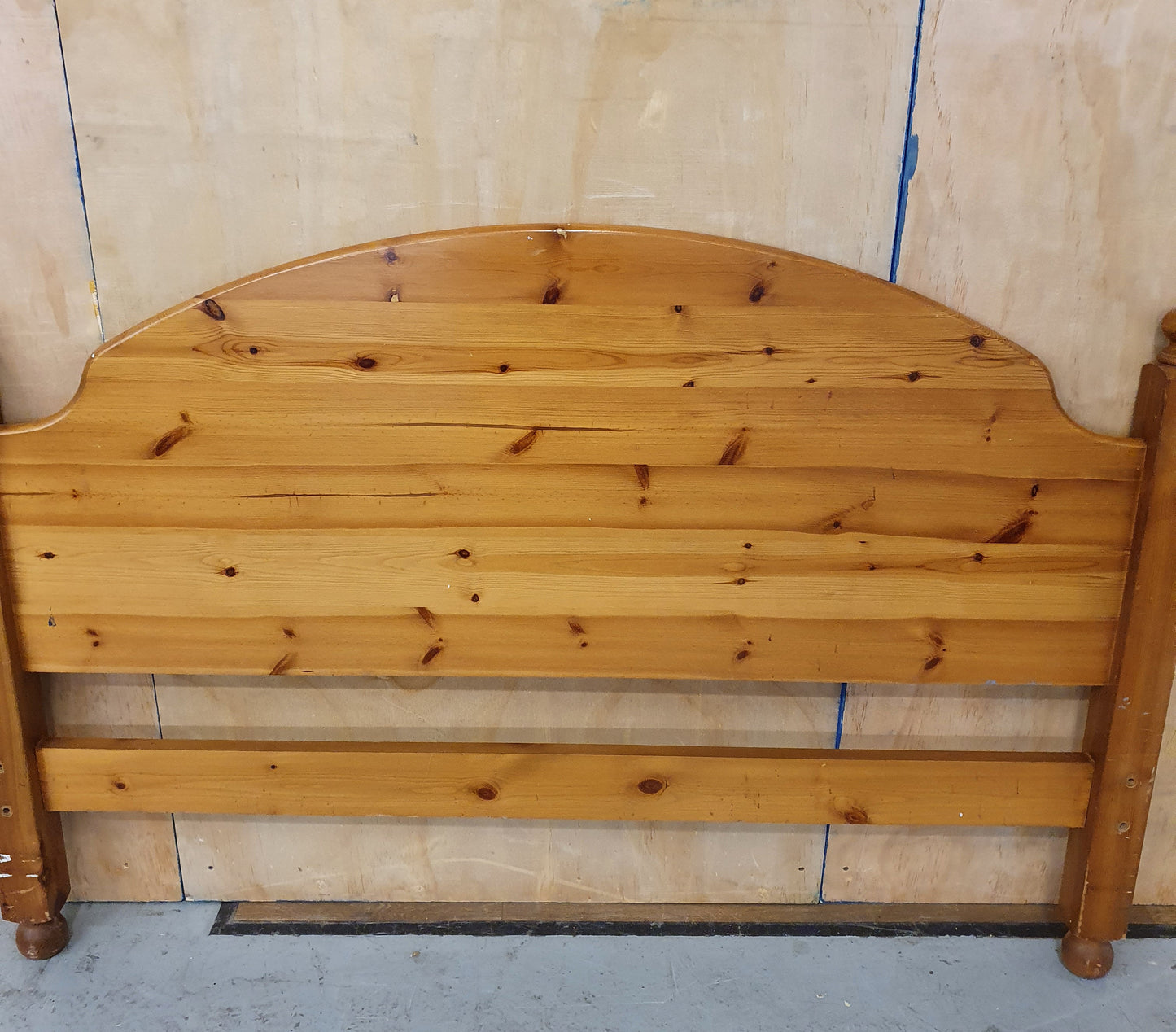 Pine Double Headboard - 101004