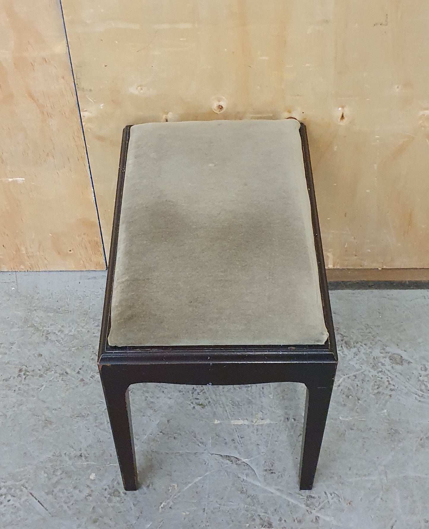 Dark Wood Frame Foot Stool with Olive Green Velvet Seat - EL104399