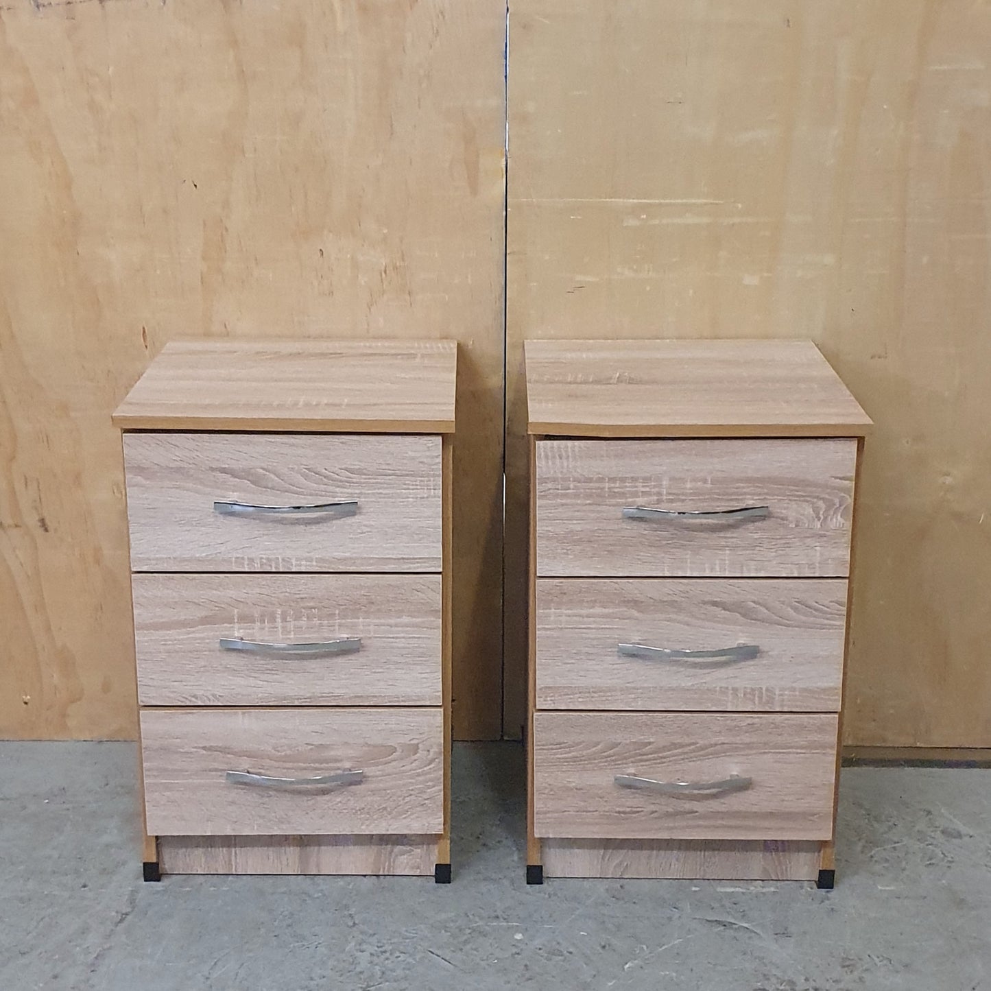 2 Matching Wood 3 Drawer Bedside Cabinets - EL104528 / EL104529
