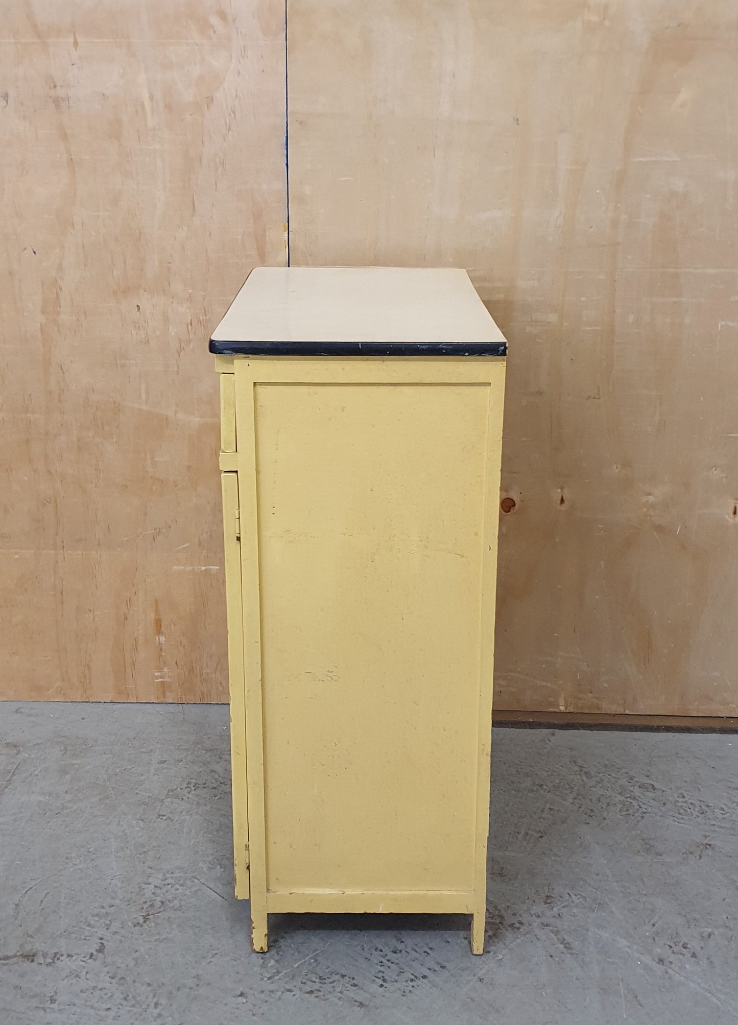 Vintage Small 2 Door 1 Drawer Free Standing Wood Kitchen Cabinet - 104033