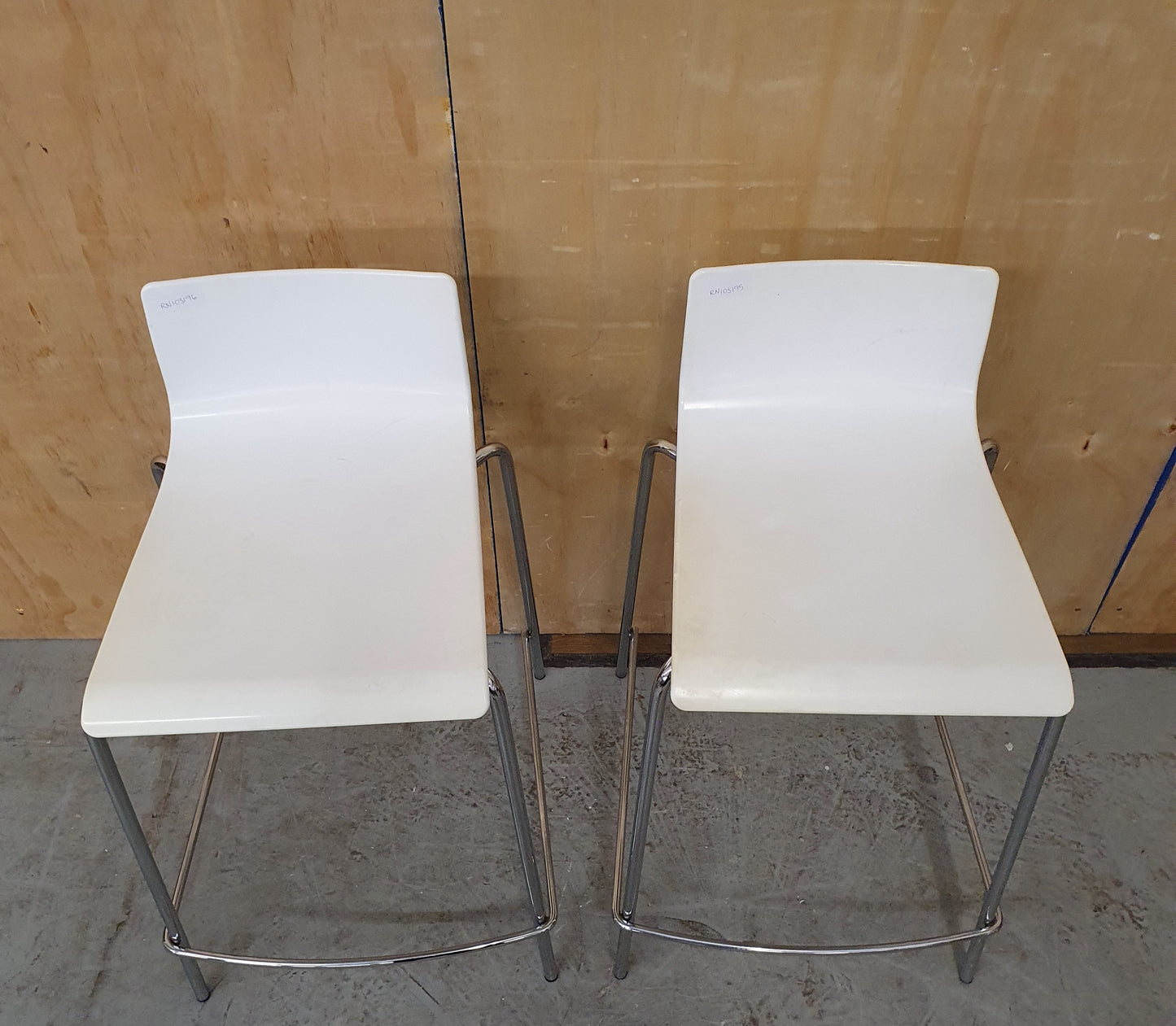 2 Matching White Stackable Bar Stools with Chrome Frame - RN193195 / RN103196