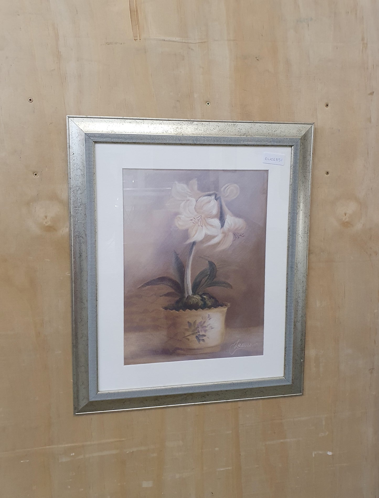 OLIVERS FLOWER Art in Silver Frame - EL102851