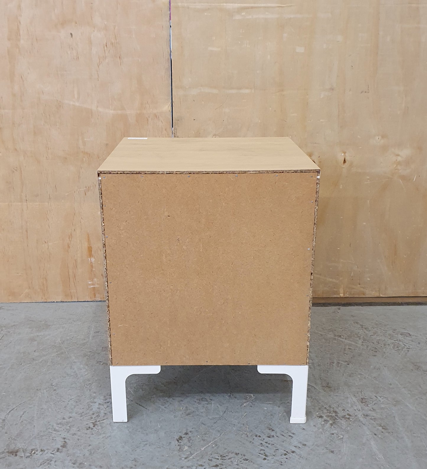 Single Wooden Bedside Cabinet with Circular Cut Out Handle and Internal Shelf - EL103949