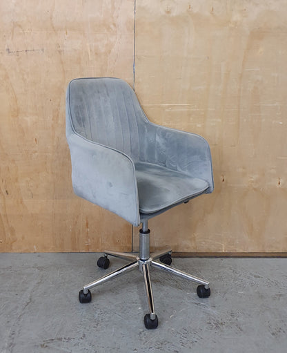 Grey Velvet Modern Height Adjustable Office Chair on Castor Wheels - EL104439