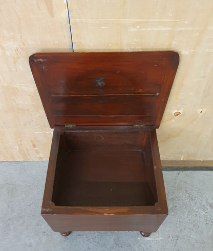 Wood Storage Box with Open Top Decorative Lid - EL104402