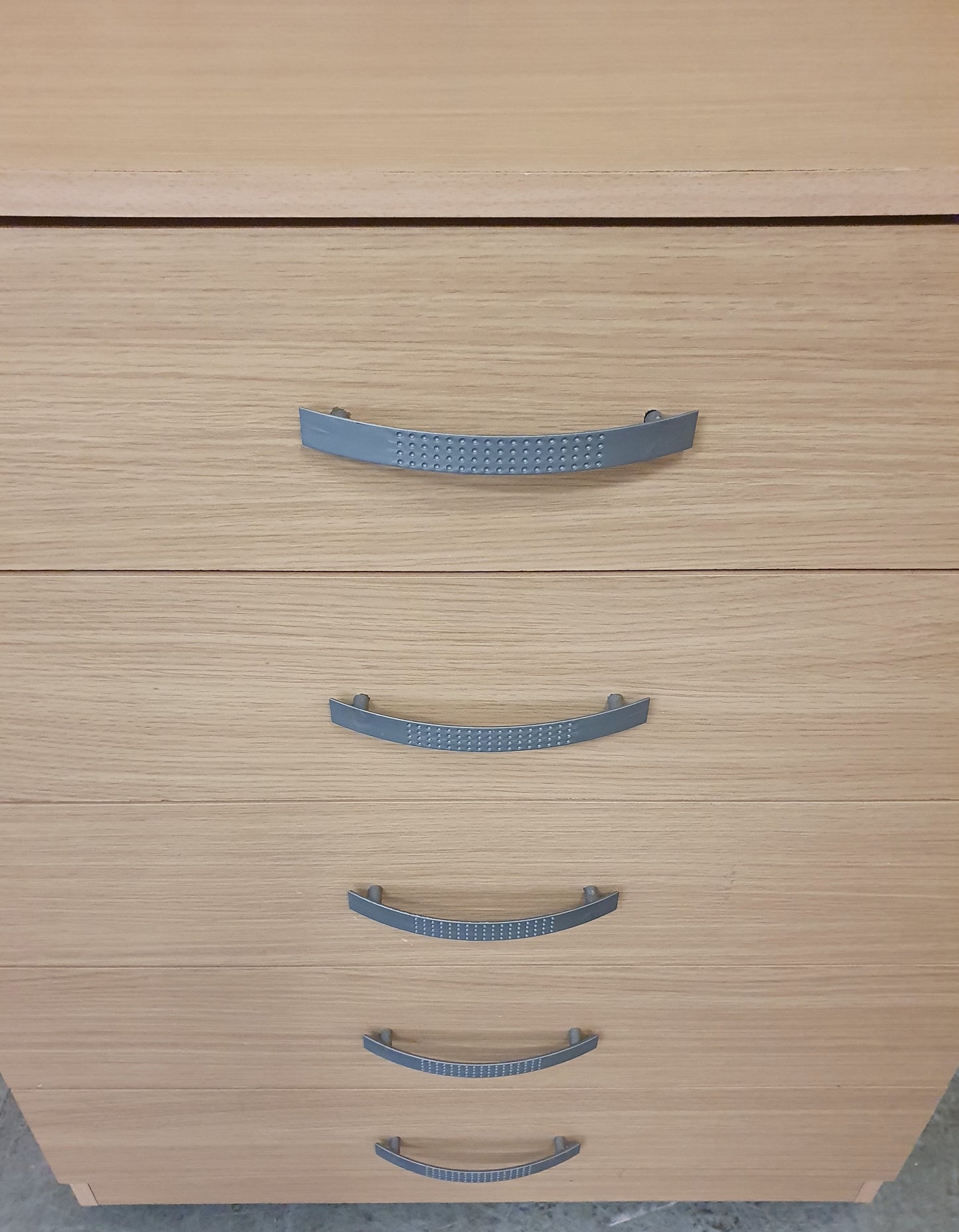 5 Drawer Wood Chest of Drawers - 104866
