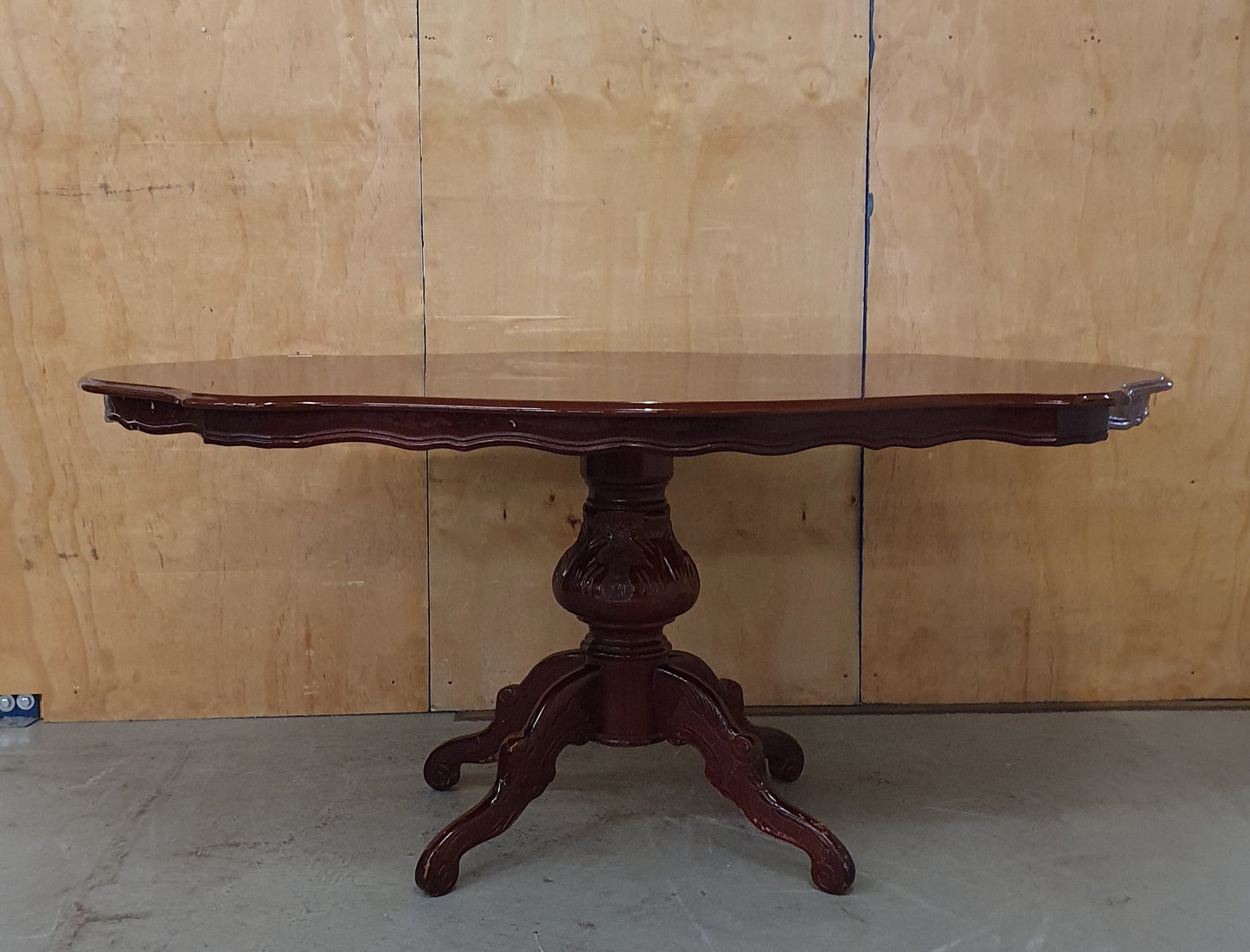 Large Dark Wood Vaneer Dining Table with Decorative Design Table Top - 103926