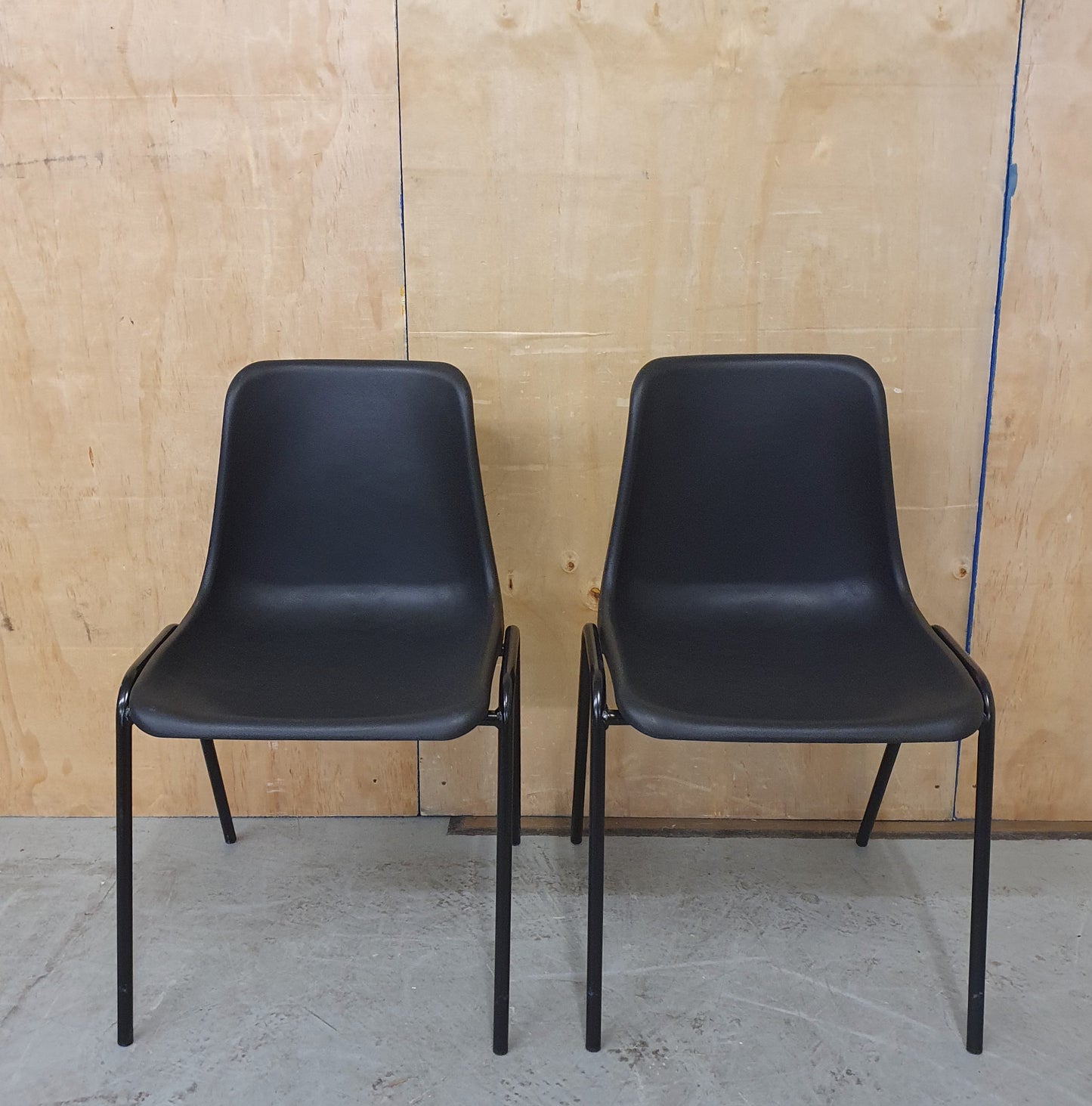 2 Matching Black Stackable Chairs -103114 / 103115