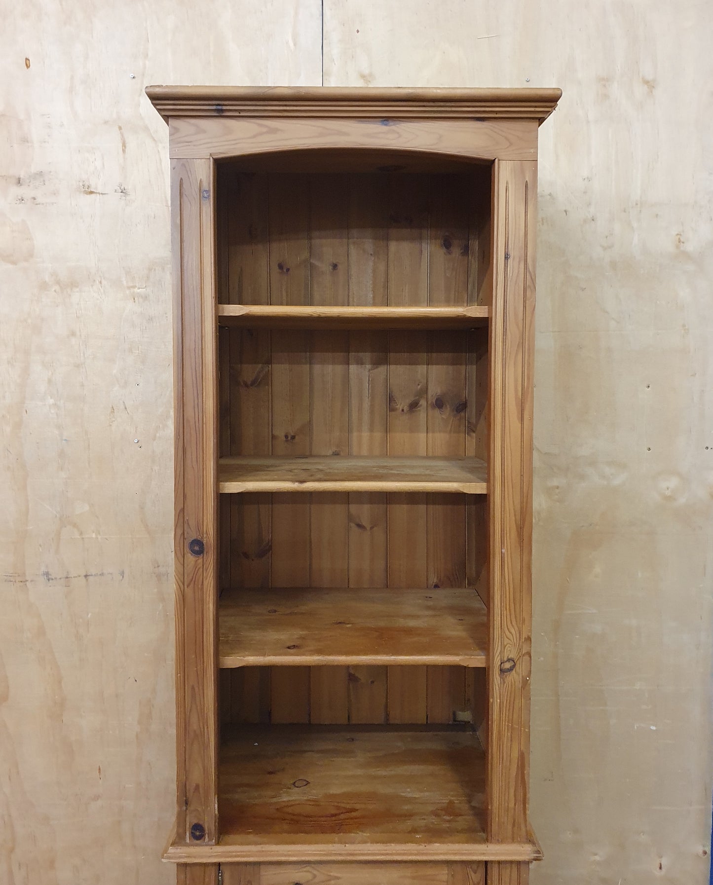 Tall Pine Display Cabinet with 3 Shelves and 1 Bottom Door - 104808