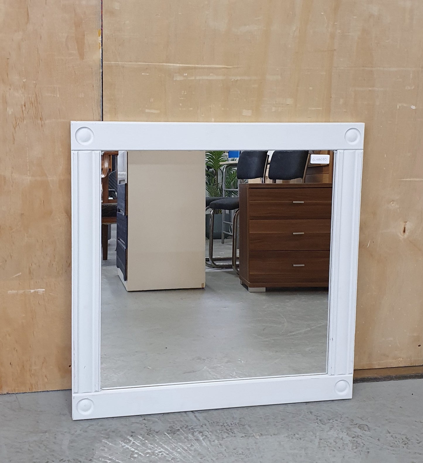 White Square Medium Size  Mirror - EL103080