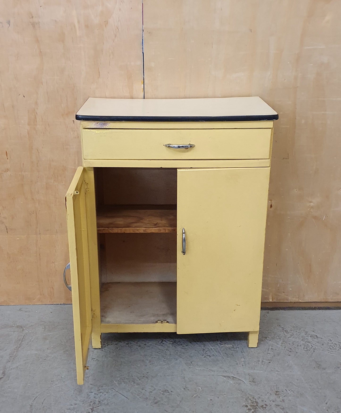 Vintage Small 2 Door 1 Drawer Free Standing Wood Kitchen Cabinet - 104033