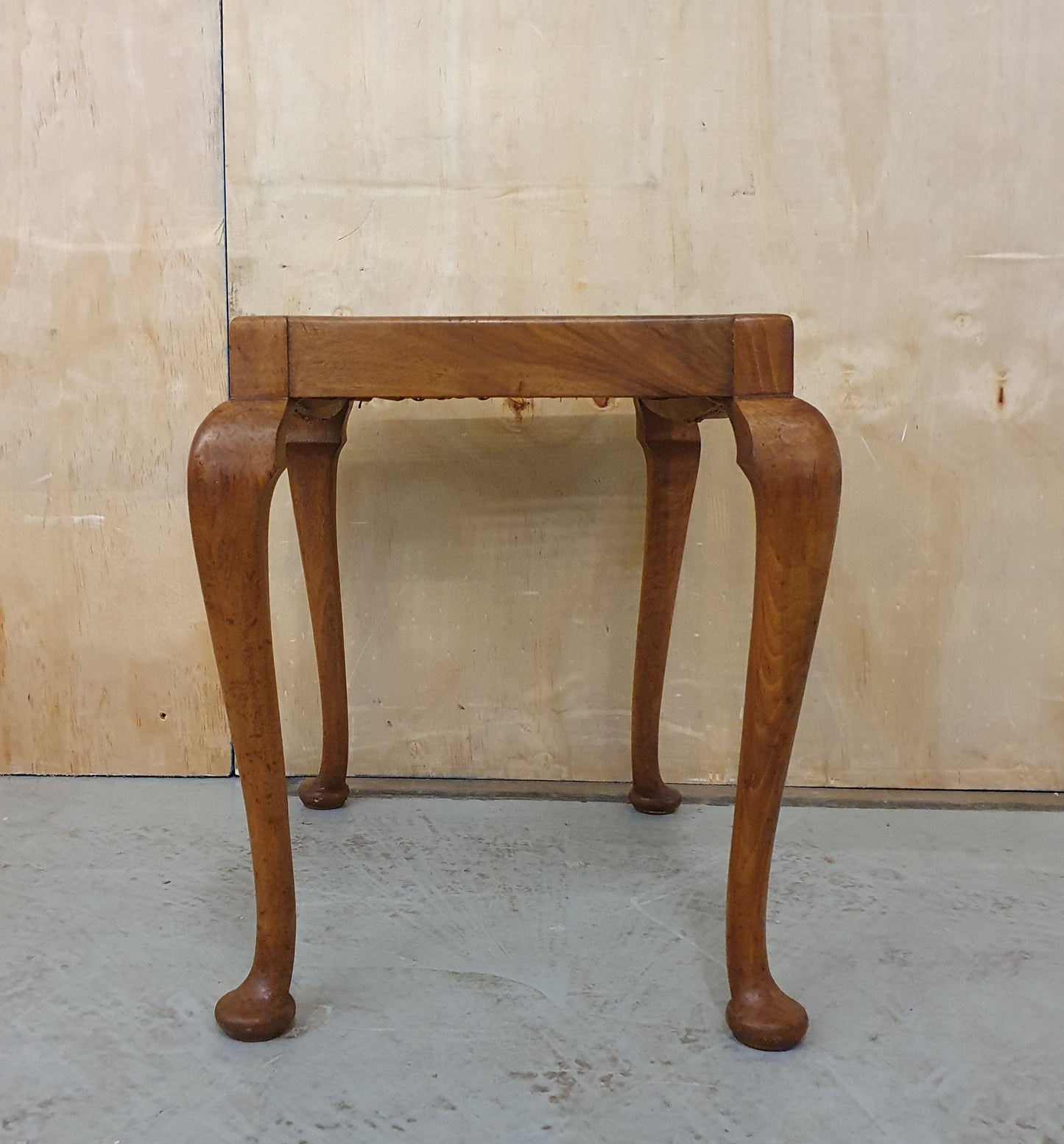 Vintage Queen Anne Bergere Cane Dressing Table Stool with Cabriole Legs - EL102284